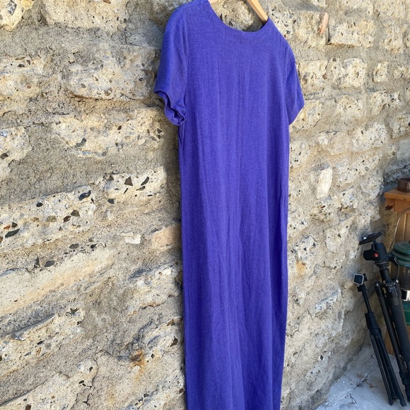 MIDI Linen Dress - Picture 1 of 3